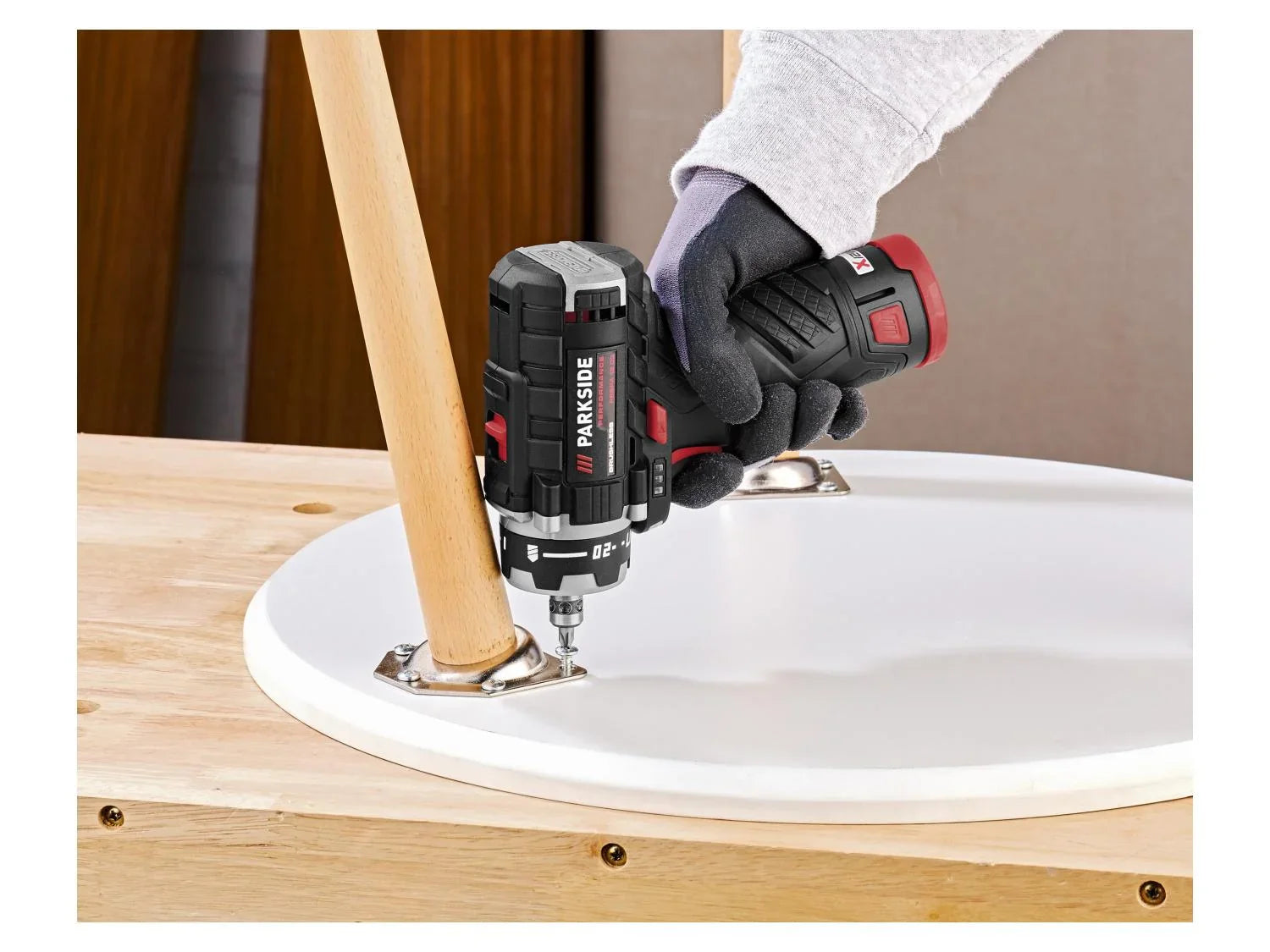 PARKSIDE PERFORMANCE Set visseuse-perceuse 12V/2Ah PBSPA 12 C3 avec 2 batteries et chargeur