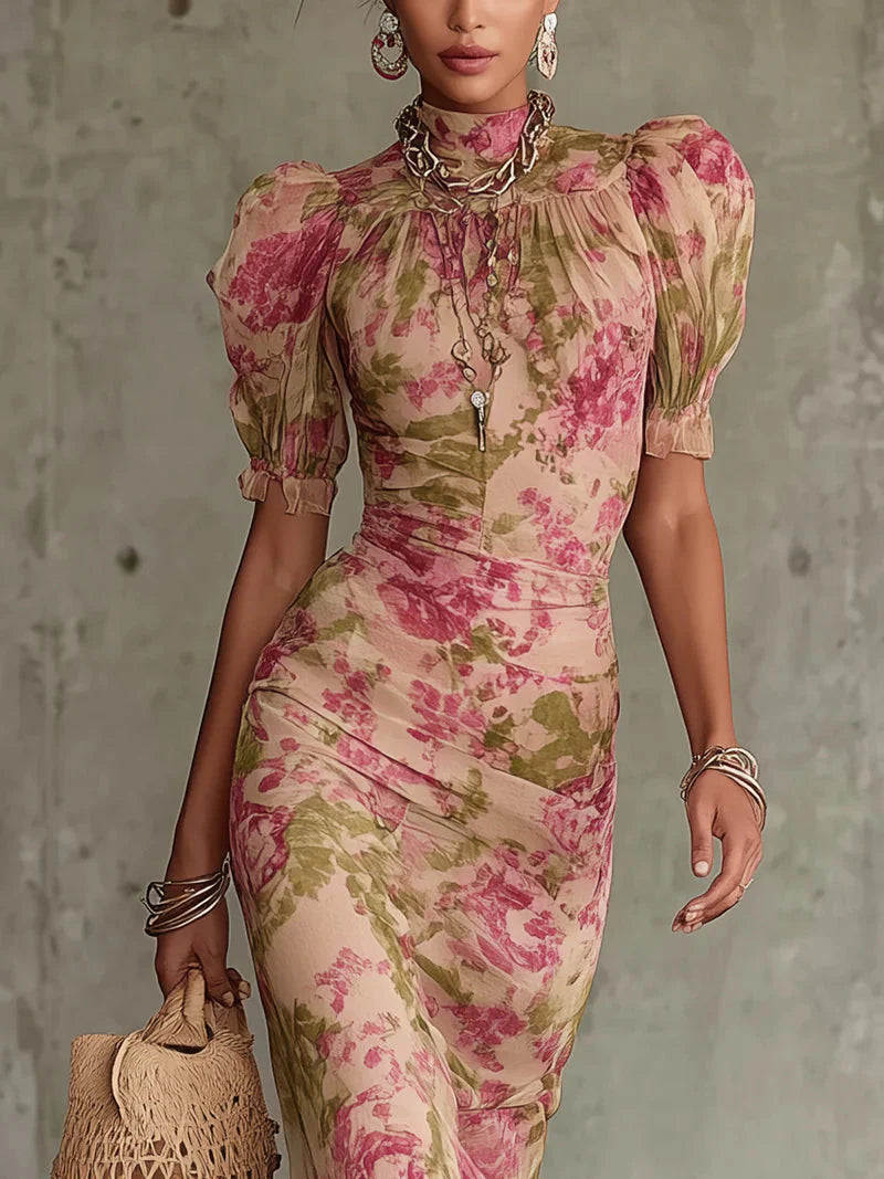Fiora | Robe longue avec imprimé vintage de roses et manches bouffantes