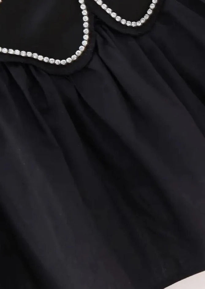 Haut noir en satin pour femme à col bénitier
