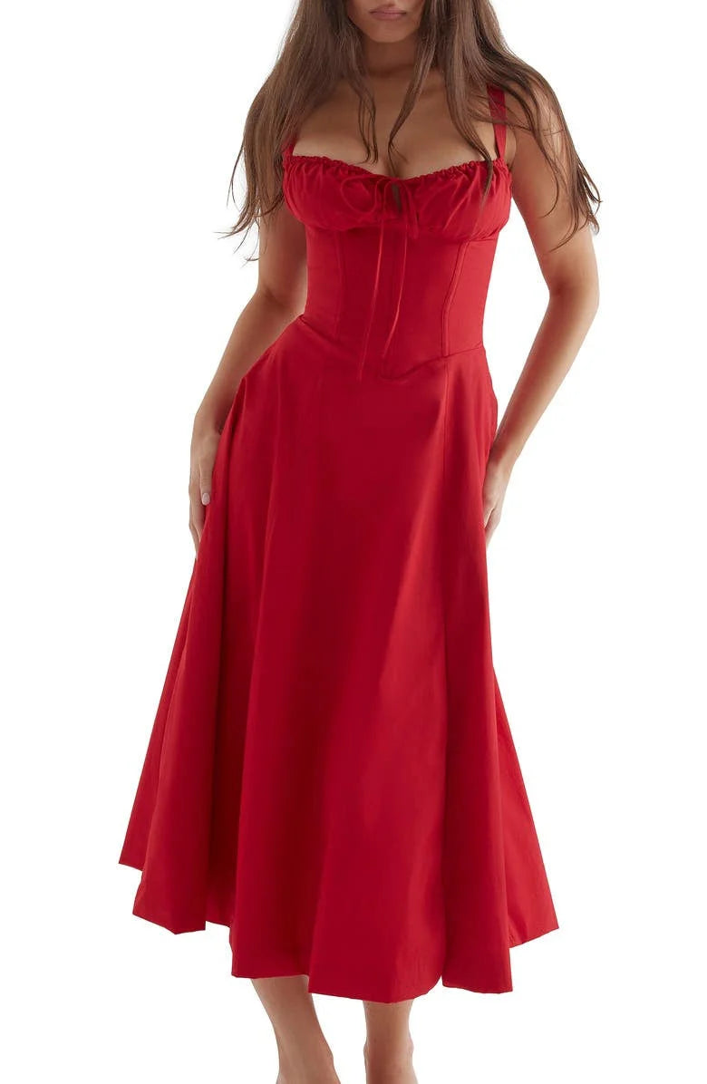 Robe moulante bustier à fleurs et taille découverte