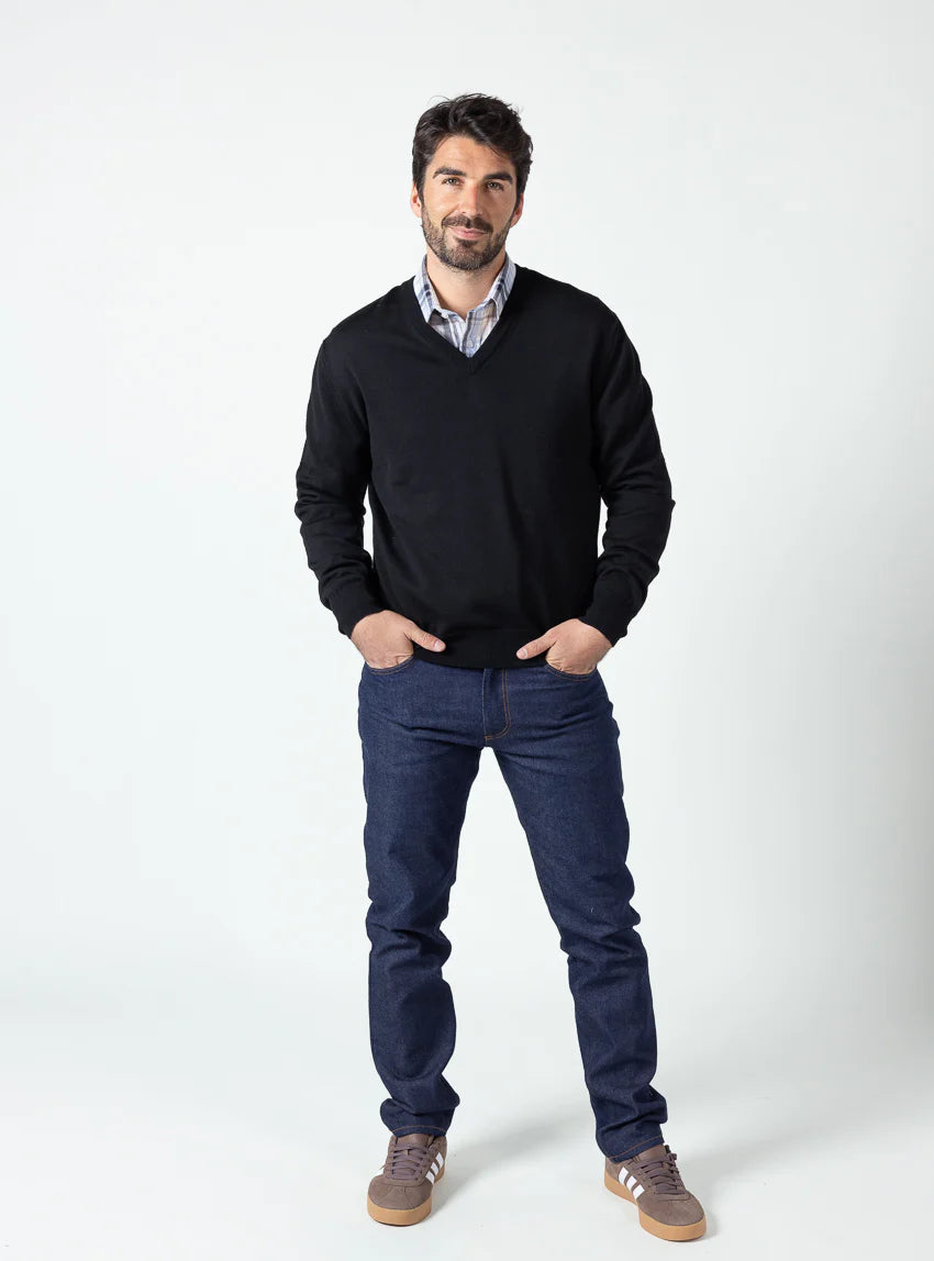 Pull homme col v  100% laine mérinos Noir