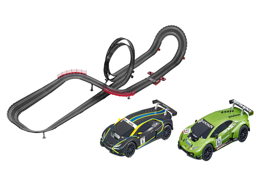 Carrera GO!!! Voiture et circuit de course 1:43