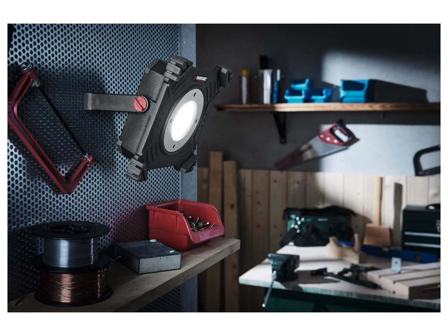 PARKSIDE PERFORMANCE Projecteur de chantier sans fil PALA 4000 A, 4000 lm, 40 W