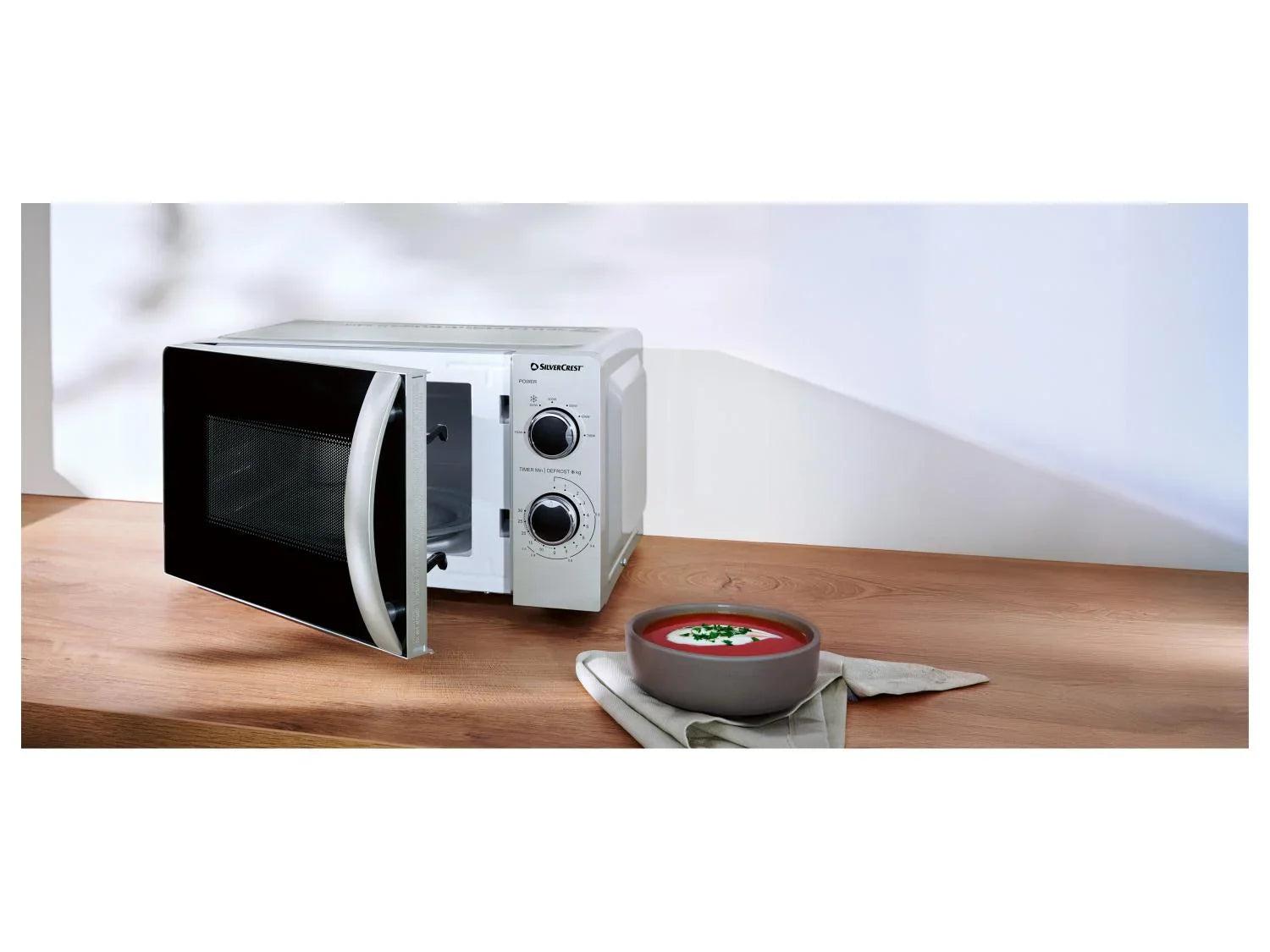 SILVERCREST Four  micro-ondes