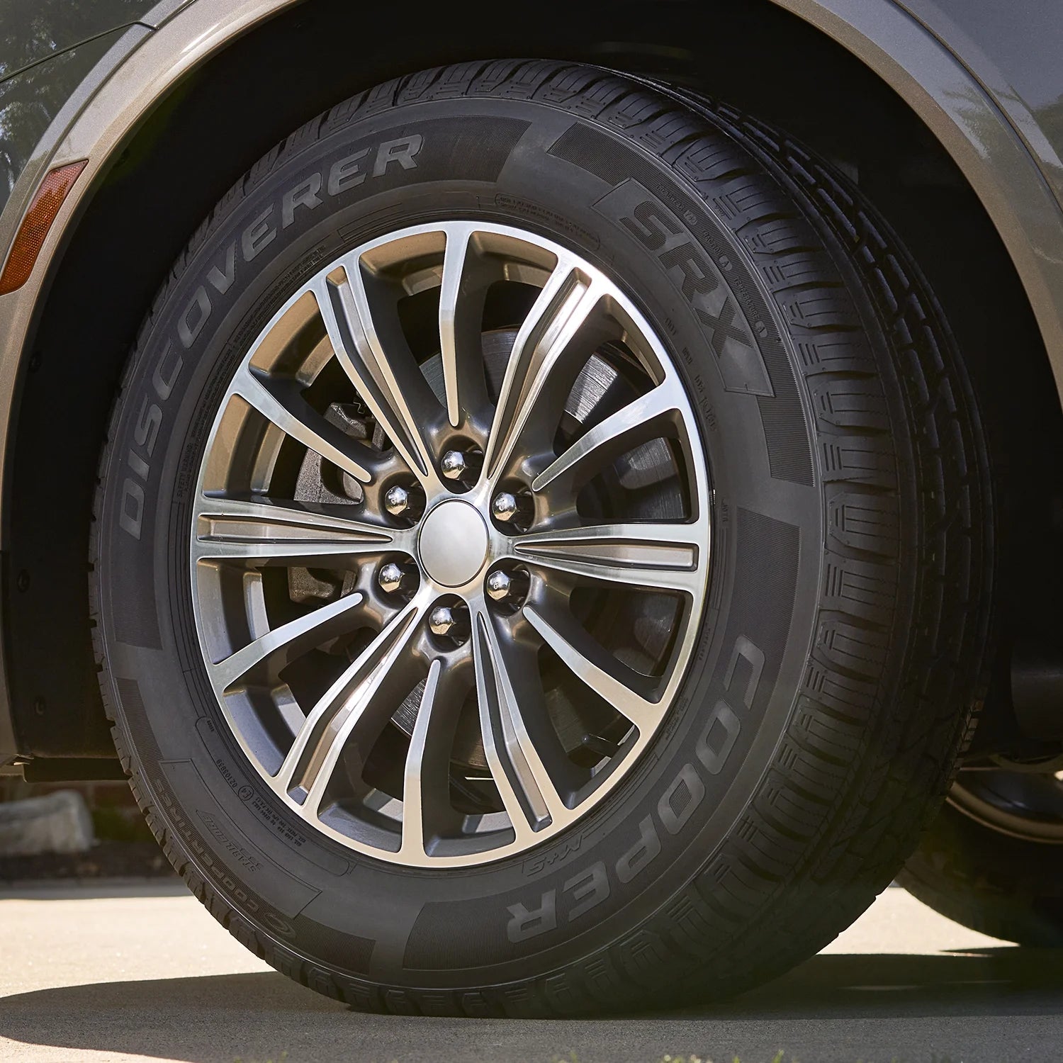 Cooper Discoverer SRX All Season Tires 255/60R19 109H – Pair for Truck/SUV