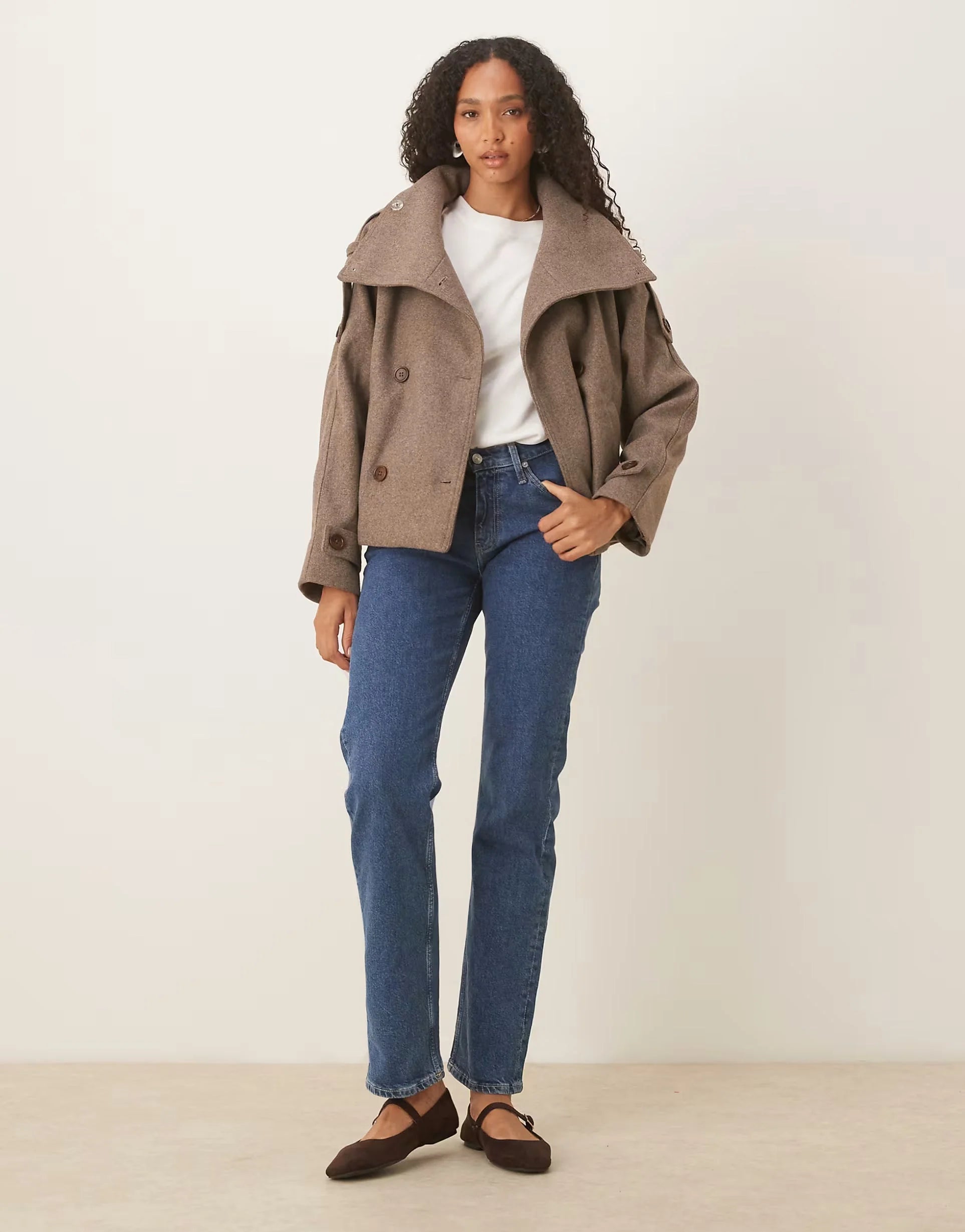 Manteau caban chic en laine pour l'automne
