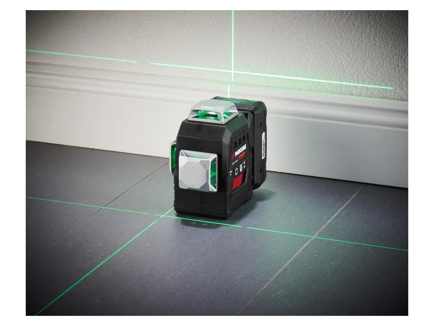 PARKSIDE PERFORMANCE Set niveau laser en croix sans fil PKLLP 3360 A1 + batterie + chargeur, 20 V