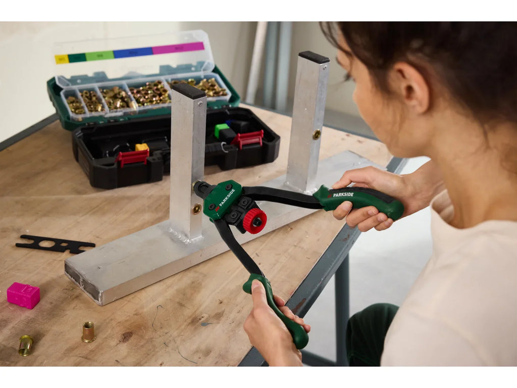 PARKSIDE Set pince pour crous  sertir