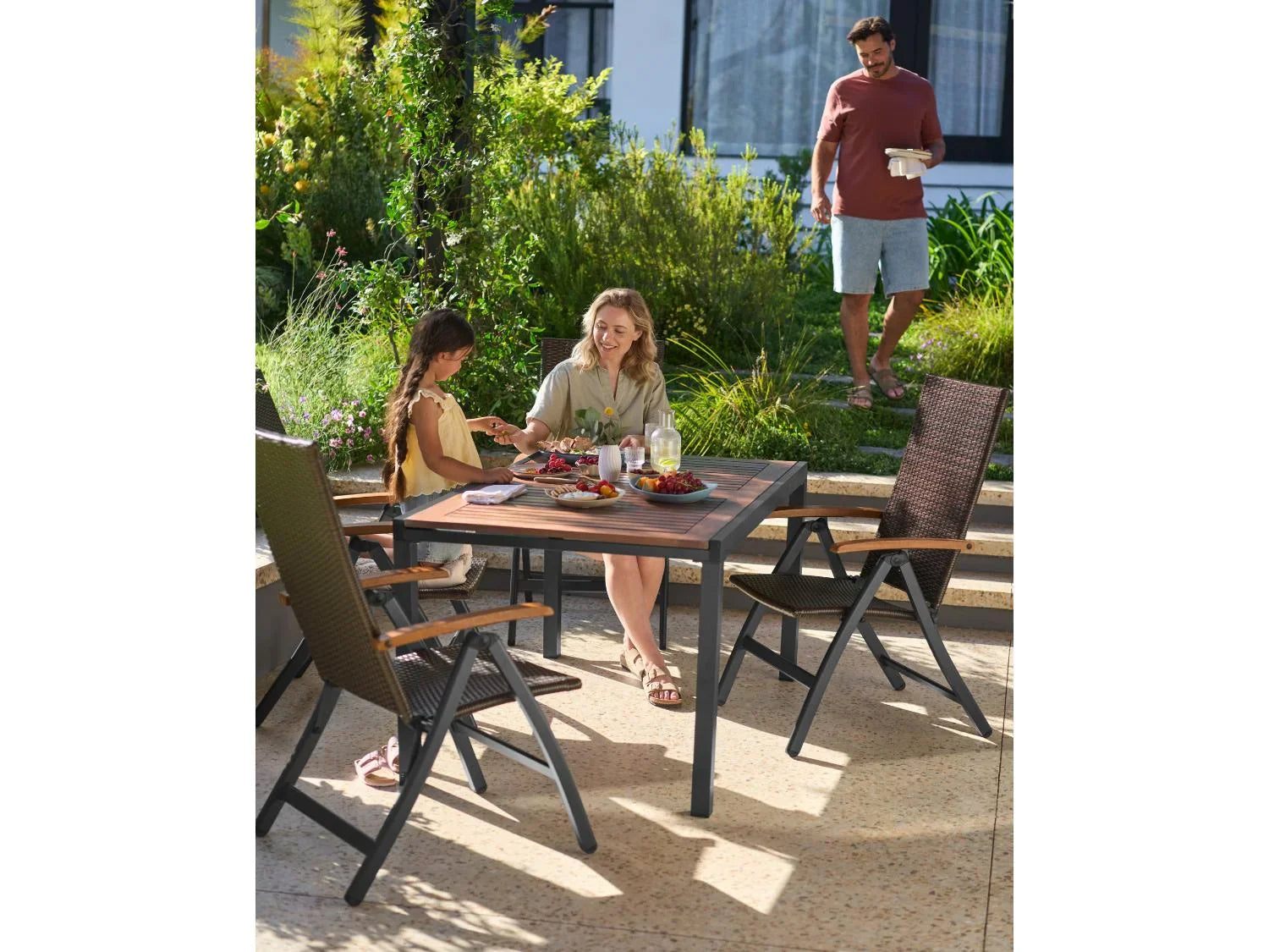 LIVARNO Table de jardin + Lot de 4 fauteuils pliants Valencia
