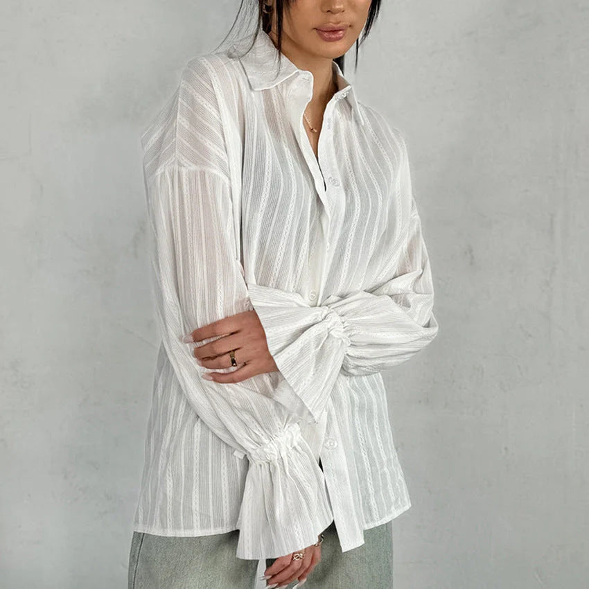 Blouse rayée à poignets noués pour femmes