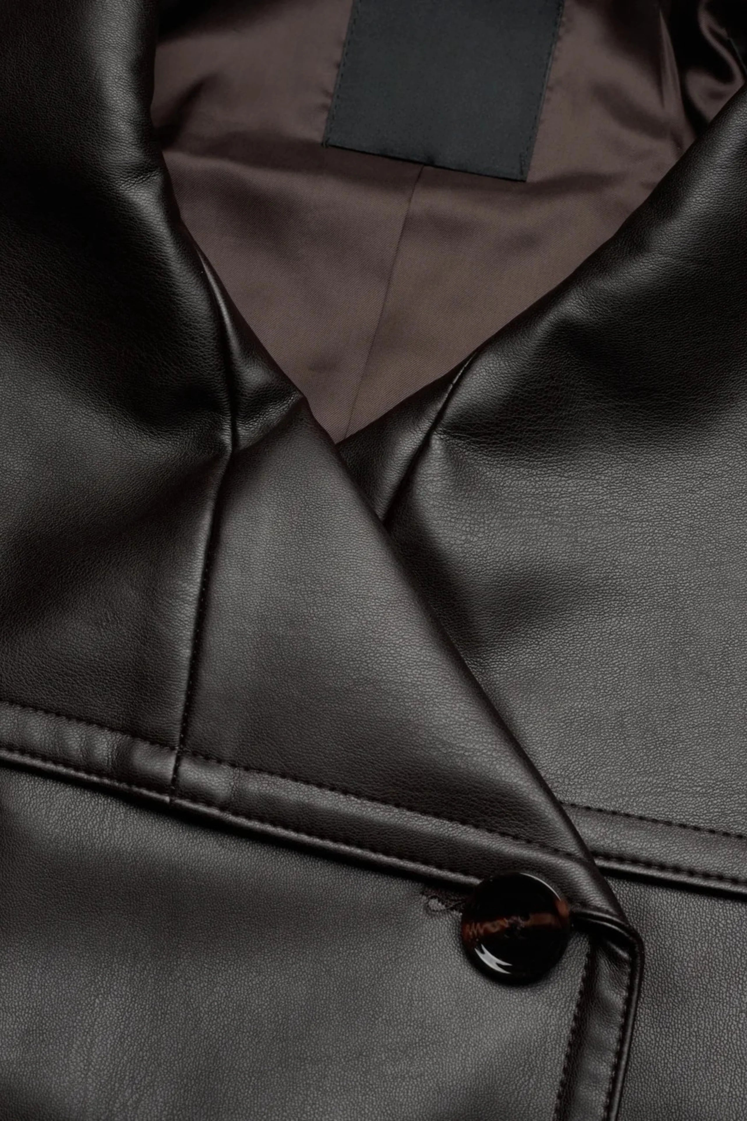 Veste coupe-vent légère et élégante